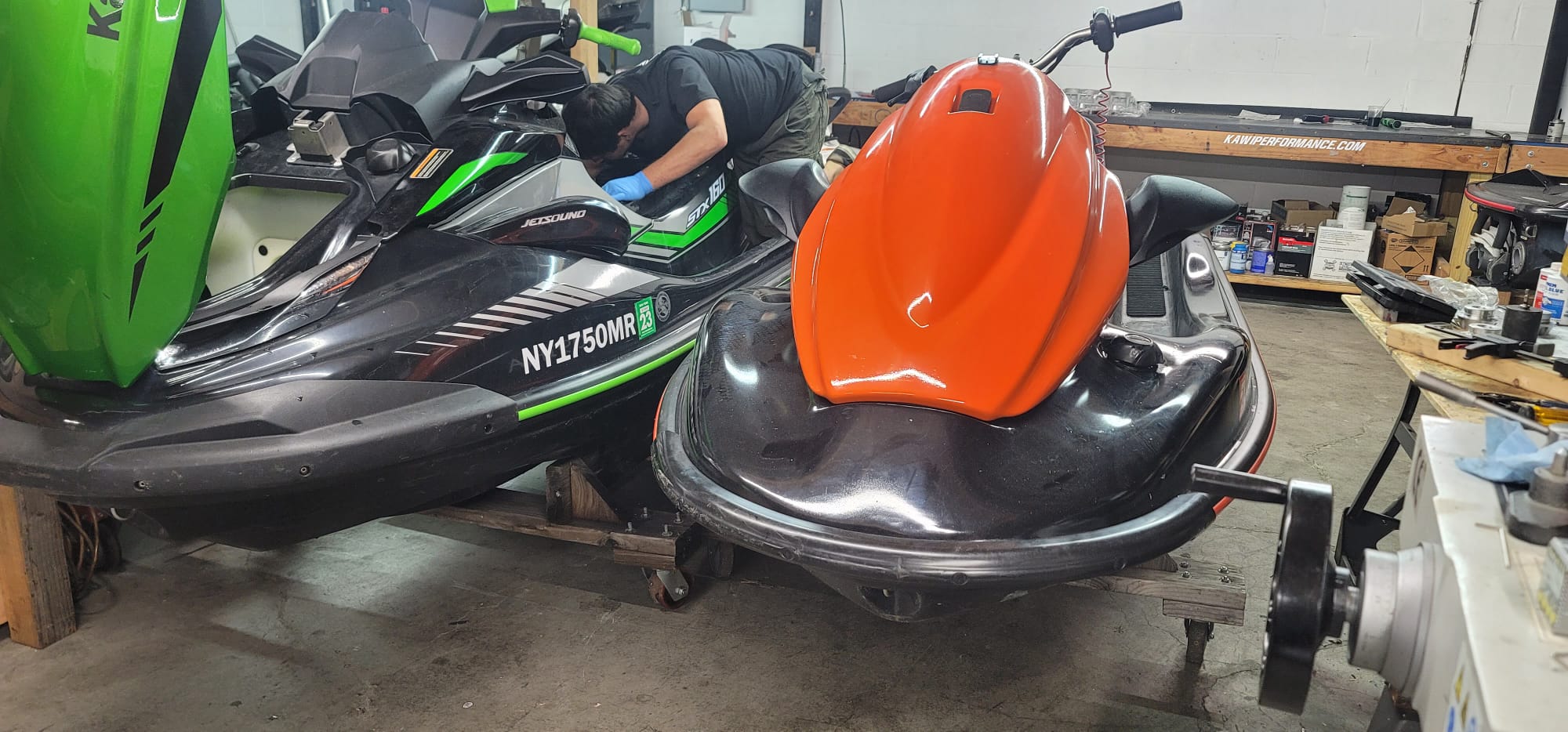 d96a8c60-10f6-42aa-82f0-1943172bb529